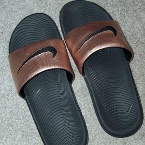 Nike slides